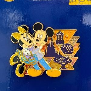 Disneyworld 50th Anniversary pin NWT